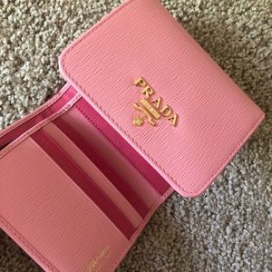 100% Authentic PRADA Wallet Pink Brand New!